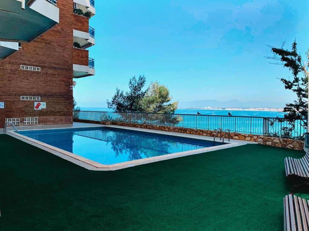 Bahia Apartamento Sobre El Mar Salou Exterior foto